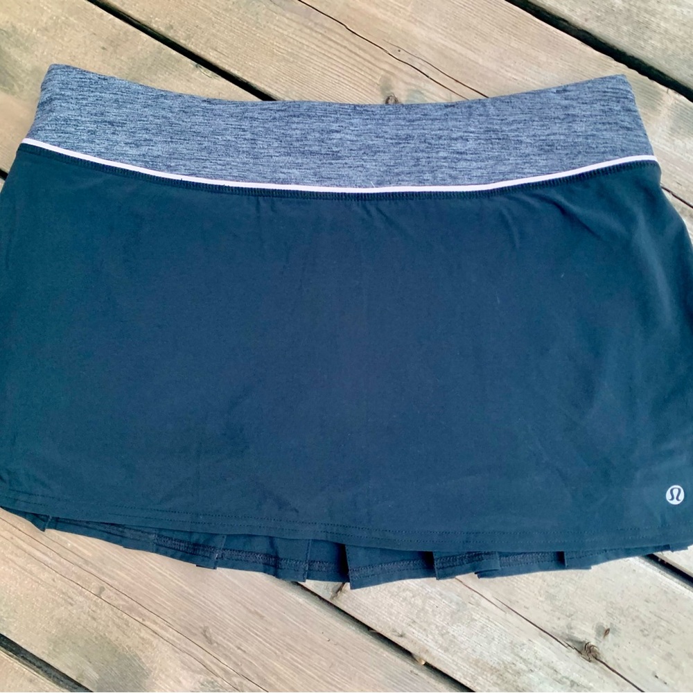 Lululemon Speed Skirt Black / Heathered Grey (Coal/Pink Mist) Pleated Sz 8 - Picture 4 of 9